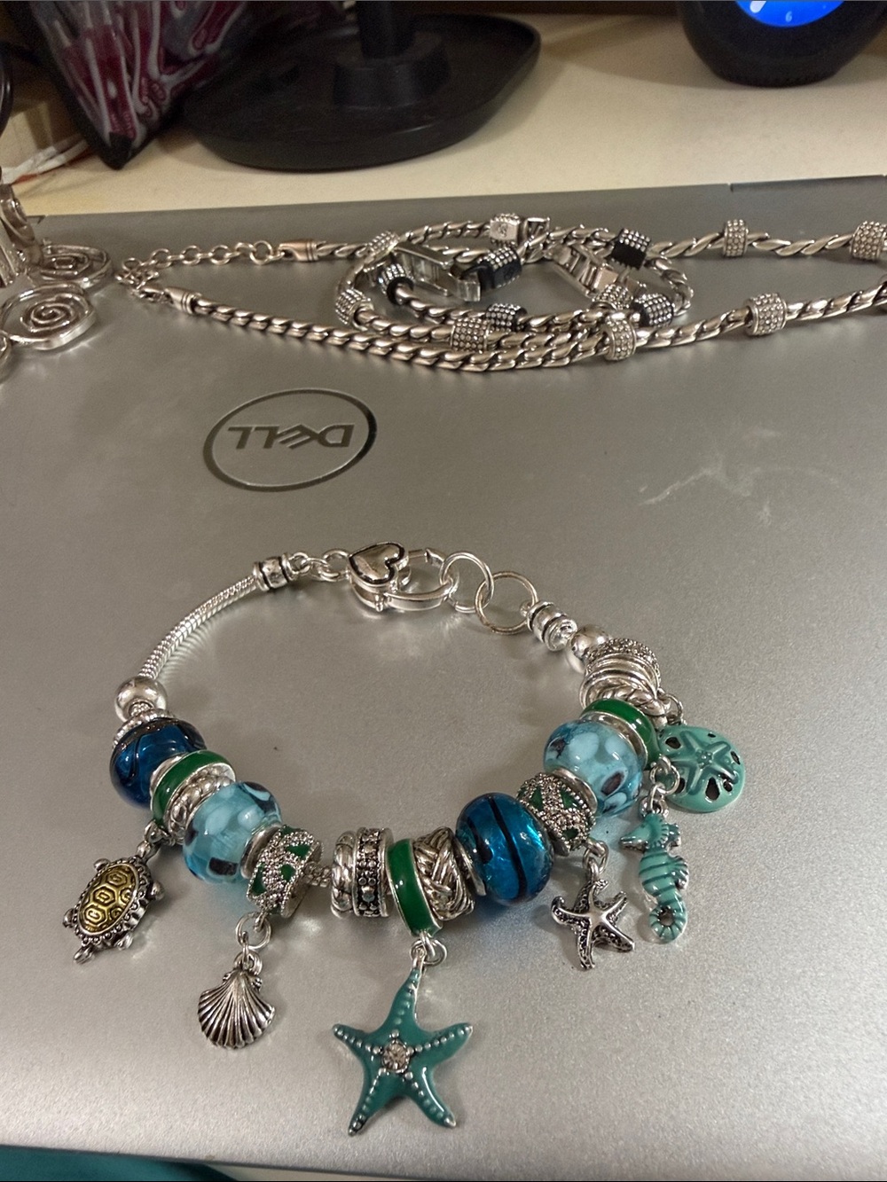 Beautiful nautical charm bracelet. Never worn - Picture 7 of 7